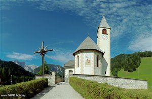 Kirche in der Fraktion St.Veit bei Prags