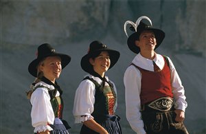 Trachten - Brauchtum in der Ferienregion