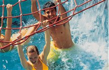 Schwimmen im Acquafun in Innichen